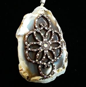 Handmade Agate Swirls Necklace